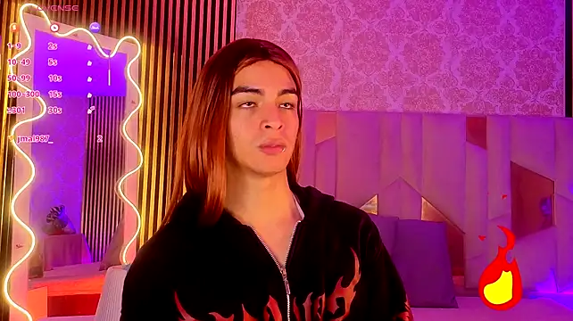 LIHIAN_TAY লাইভ XXX চ্যাট