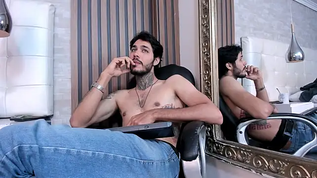 Chat XXX en directo de JacksonGreenn