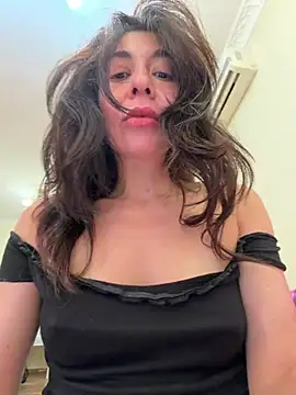 XXX chat uživo modela InnocentDevil_