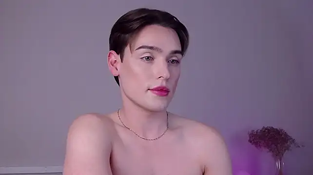 RobbyCharming Adlı Modelin Canlı XXX Sohbeti