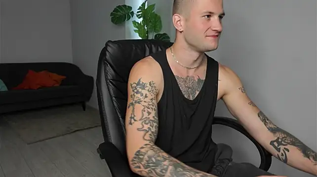 הופעת וובקאם של Igor_Wilde