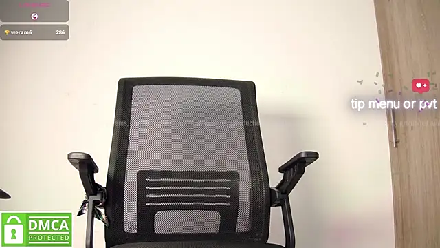 aidaadams 现场XXX聊天