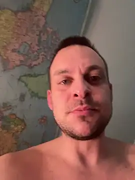 XXX chat uživo modela Terrafirma