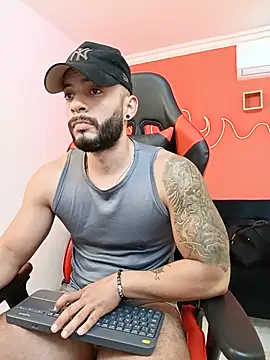 Czat XXX na żywo – Mike_savage3