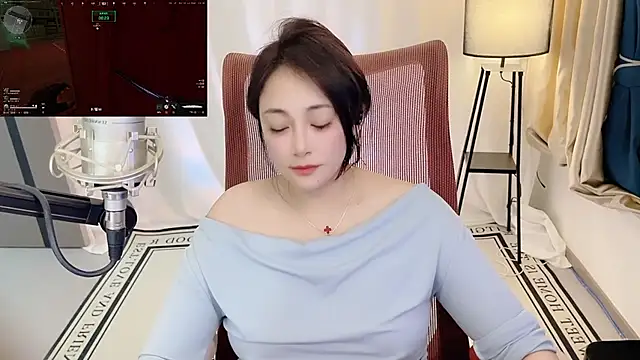 Daisy-77's Live XXX Chat