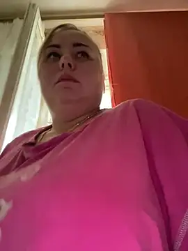 Mommy-girl-Lola 现场XXX聊天