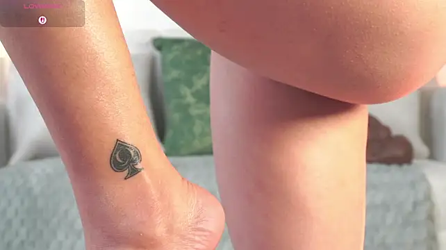 mili_moon_'s Live XXX Chat