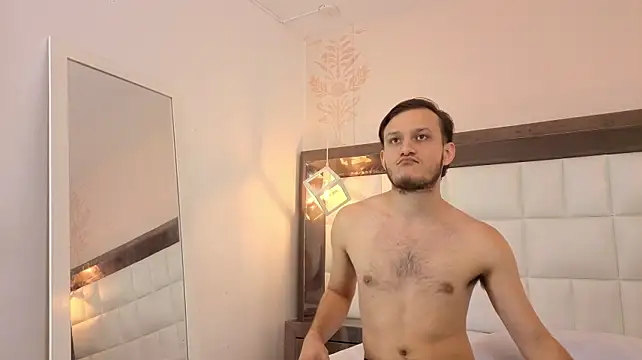 ChaseBennett élő XXX-chatje
