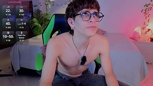 Matty_Sparkk Adlı Modelin Canlı XXX Sohbeti
