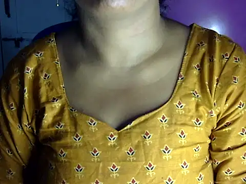 Zara_Sidd's Live XXX Chat