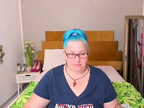 Sugarmommy_69X's Live XXX Chat