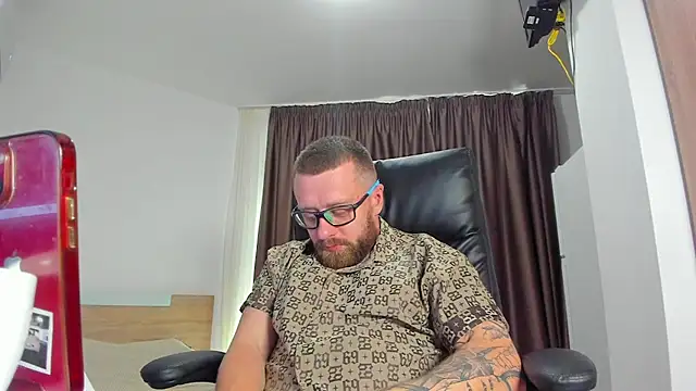 Онлайн чат XXX Findom_guy
