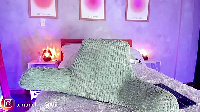 AliceBanks' Live XXX Chat