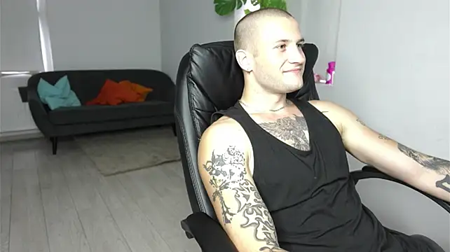 Igor_Wilde's Live XXX Chat