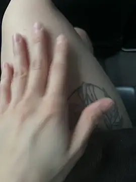 Sunny___Bunny – Naživo XXX chat