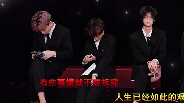 Chenyong123's Live XXX Chat