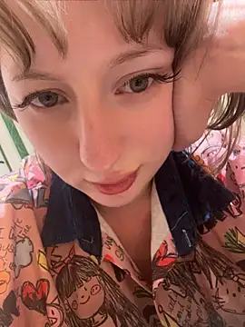RonnieKiss live XXX chat