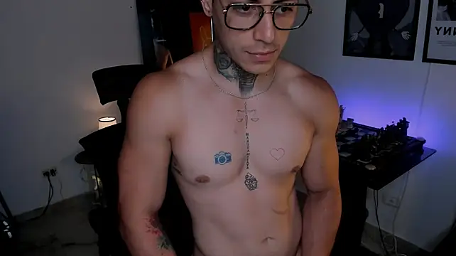 Chat +18 de Simon_cortes ao vivo
