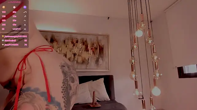 Chat +18 de MadisonKane ao vivo