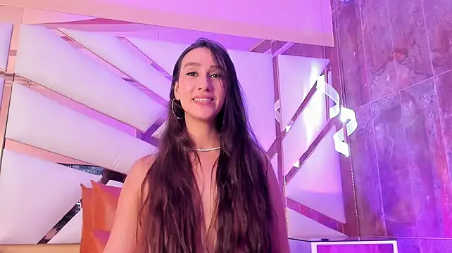 Catalina-ThompsonのライブXXXチャット