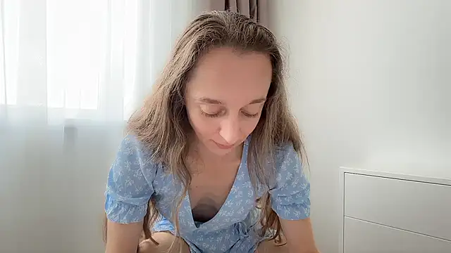 ShySchoolGirl's Live XXX Chat