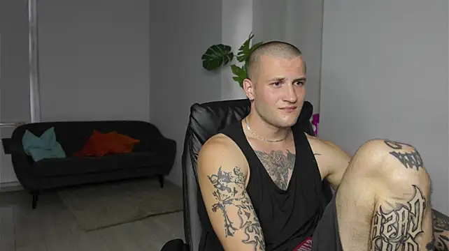 Igor_Wilde live XXX chat
