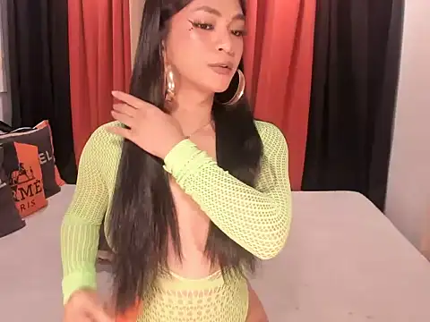 YourHotAlexaのライブXXXチャット