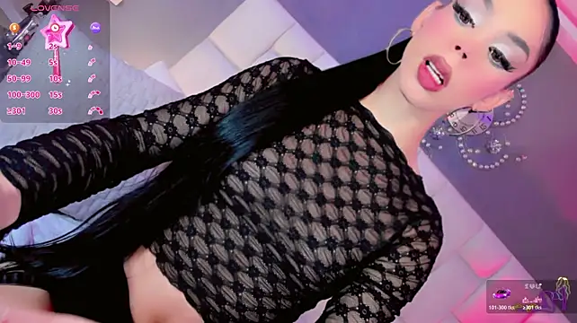 Kisses_Sophia Adlı Modelin Canlı XXX Sohbeti