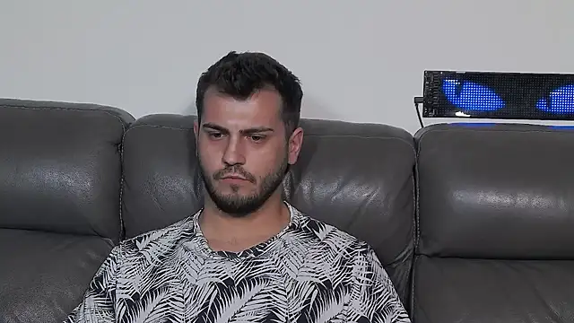 Czat XXX na żywo – CrazyDom1