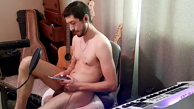 psil0cyb0rgのライブXXXチャット
