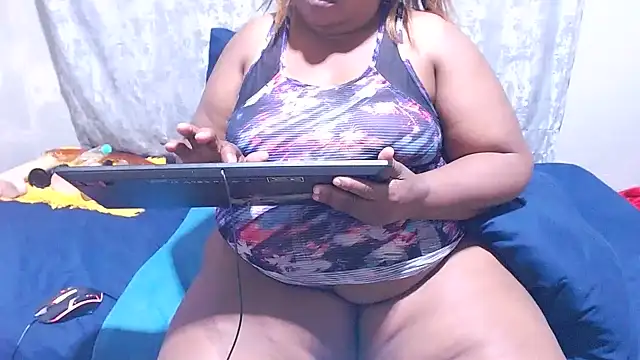 MatureBootyBabe4Uxxn Live XXX chat