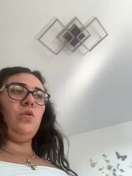 CurvyyMomy Webcam-Show
