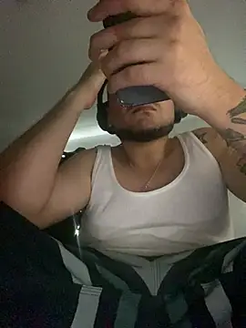 Chat XXX ao vivo de GusanoDelicioso