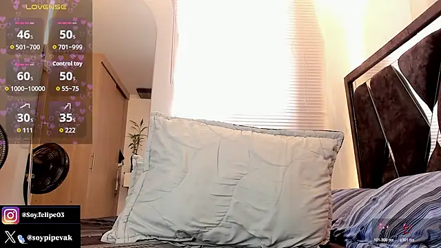 soyander03_n Live XXX chat