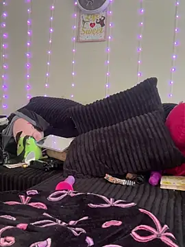 BIGCUMSHOW35 XXX чат на живо