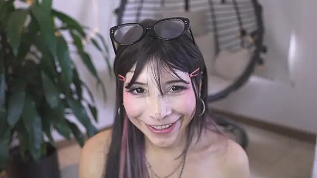 AliiceWonderland_'s Live XXX Chat