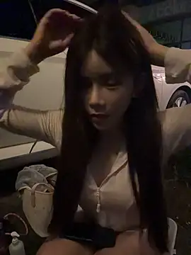 Chat +18 de Selenaaaaa- ao vivo