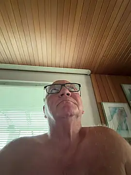 biggandybig XXX чат на живо