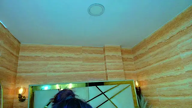 Chat XXX ao vivo de Ravenn_r