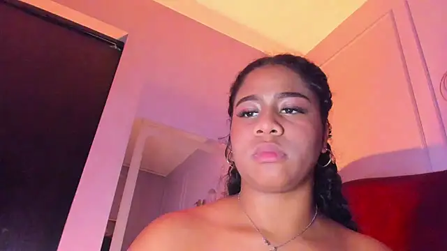Sofi_Fox_'s Live XXX Chat