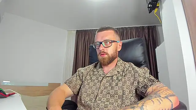 Онлайн чат XXX Findom_guy