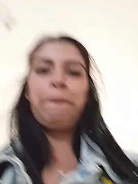 Nathaly_12 – Naživo XXX chat