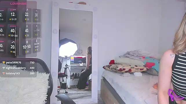 SharonVelvet Chat XXX live