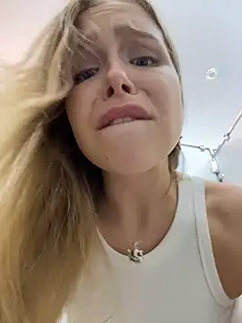 Liza_risky's Live XXX Chat