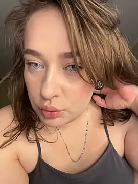 RussianFuck777's Live XXX Chat