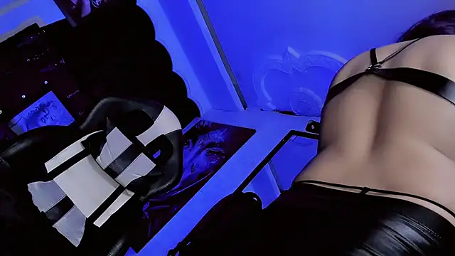 Czat XXX na żywo – Yareth_Rouss_