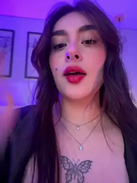 cute__cherry_'s Live XXX Chat