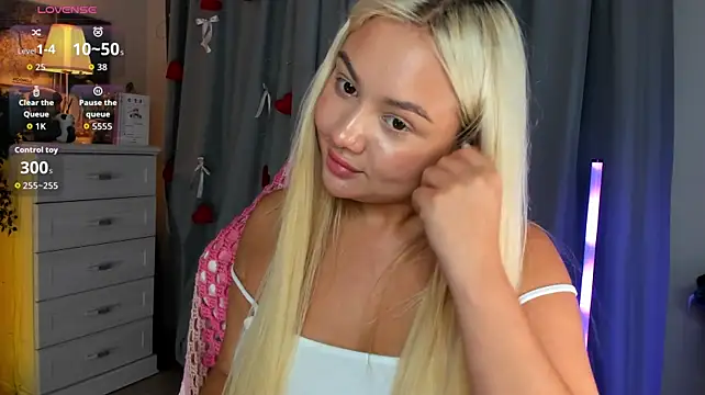 _Loneve__'s Live XXX Chat