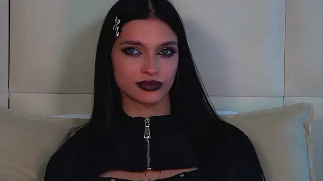 BeverlyMostn Live XXX chat