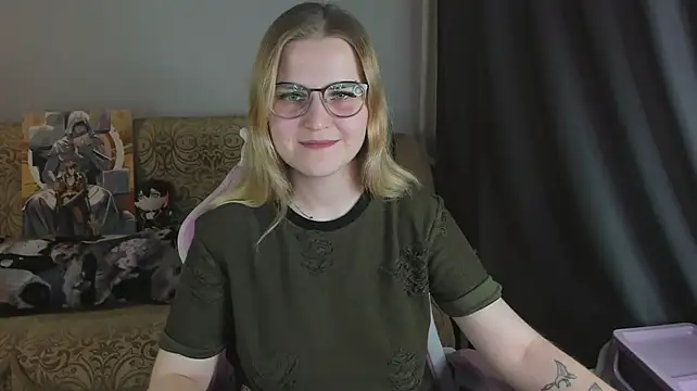 MissBrightShine's Live XXX Chat